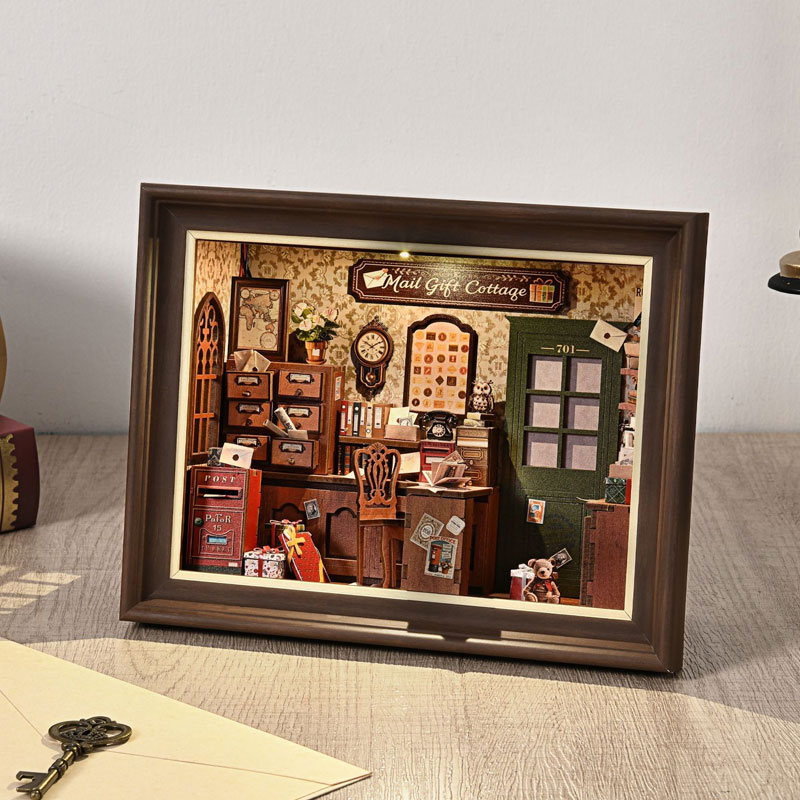 Kit Book Nook Vintage con Luce - Laptop Accessories Light recensione e prezzo