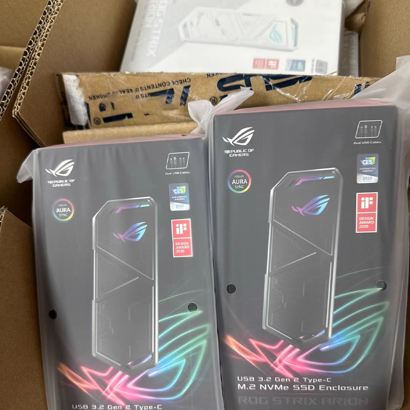 Rog Strix Arion S500 SSD porta - Laptop External Accessories recensione e prezzo